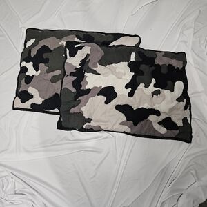 Pottery Barn Teen Camouflage Pillow Sham Cover Set of 2